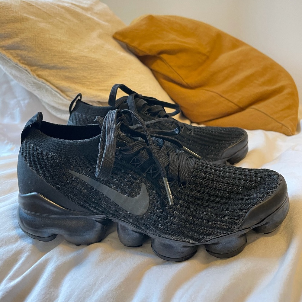 Nike Vapormax 3 Size 5.5 - TRIPLE BLACK